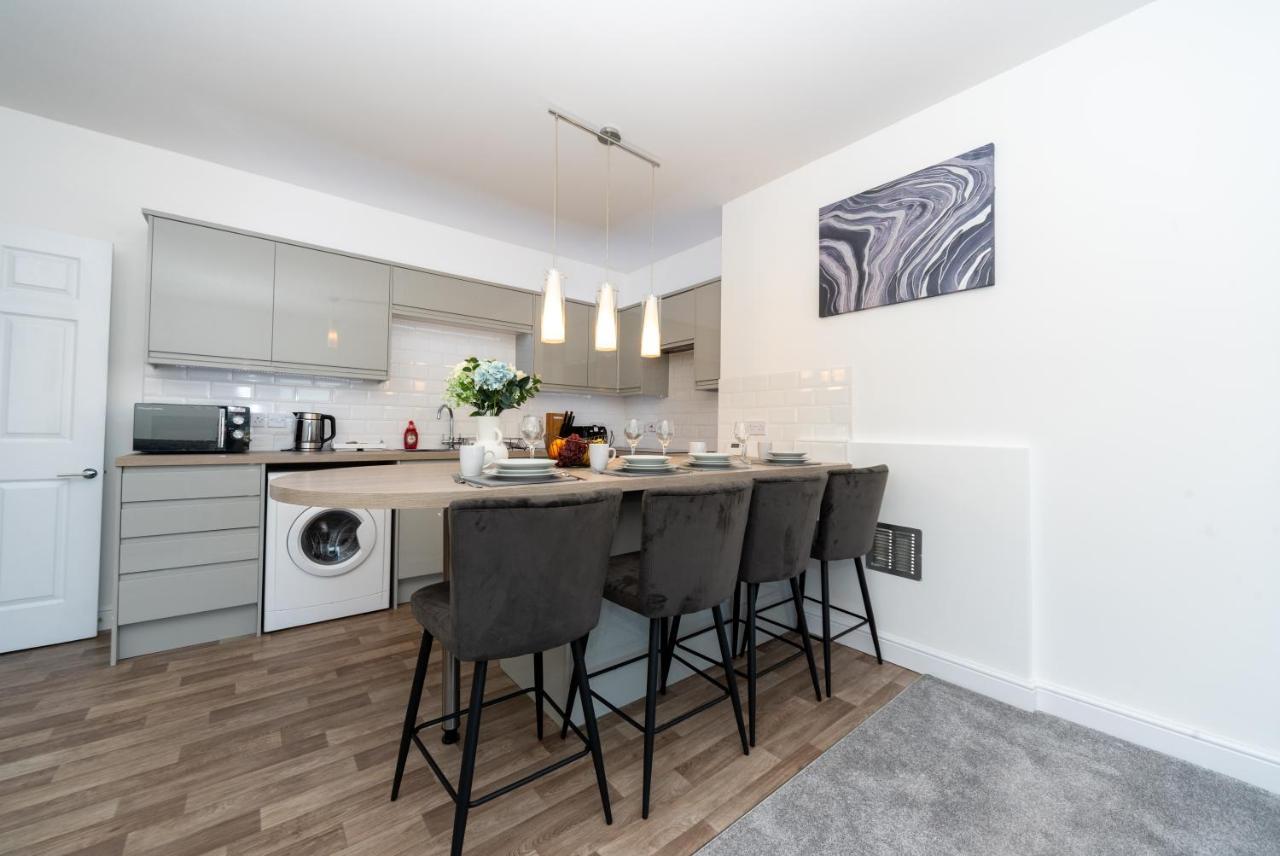 Sea Views Modern Two Bedroom Apartment Лоустофт Экстерьер фото