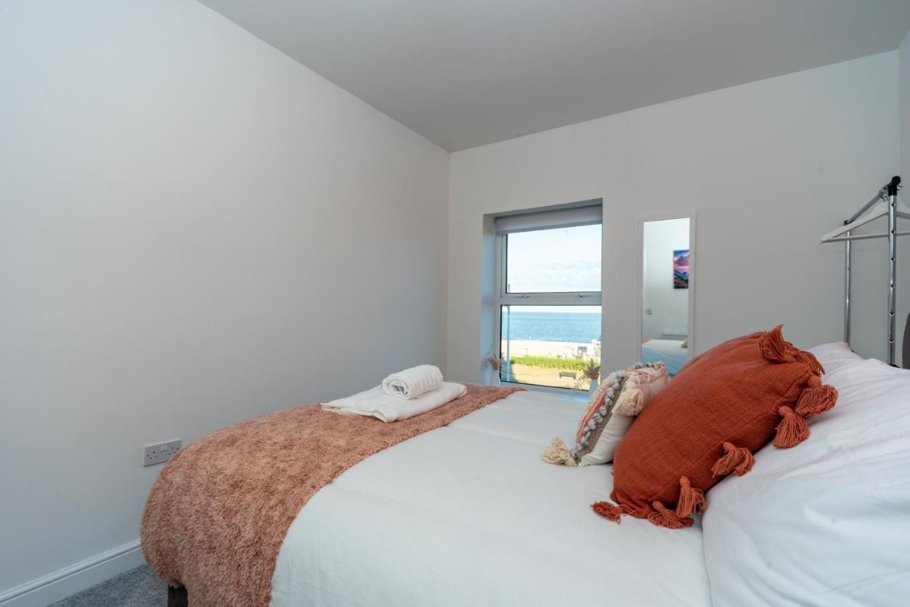 Sea Views Modern Two Bedroom Apartment Лоустофт Экстерьер фото